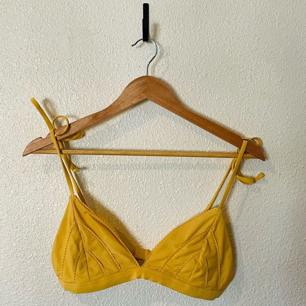 Hollister Yellow Triangle Bikini Top Swimwear No Padding Size Large